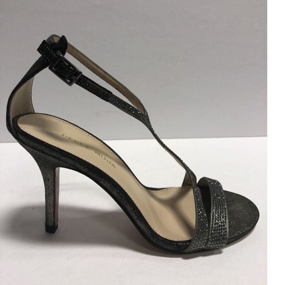 Pelle Moda Women’s Karisa, T Strap Sandals, Size 7.5M